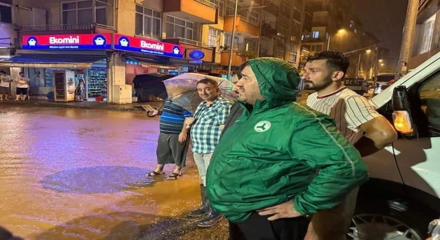 Giresunda sağanak yağış hayatı olumsuz etkiledi
