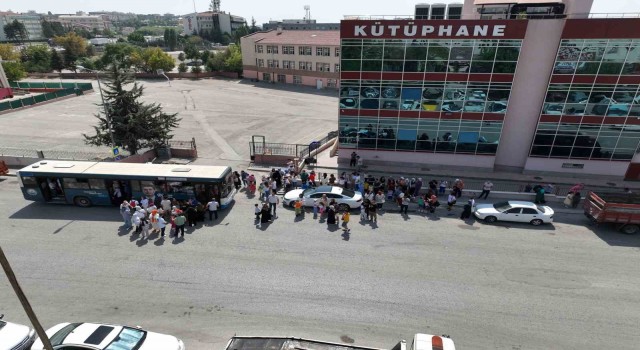 Gölbaşı Belediyesi vatandaşları otobüslerle TEKNOFESTe taşıdı
