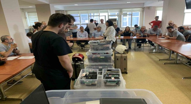 İETTnin unutulan eşya açık arttırmasına katılan Yaşar Latiften esprili cevap