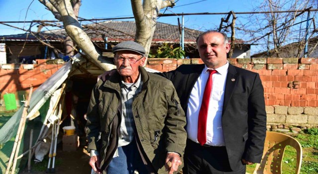 İncirliovanın asırlık çınarı hayata gözlerini yumdu