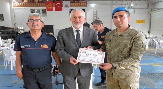 Isparta Belediyesi İtfaiyesinden askeri personele arama ve kurtarma eğitimi