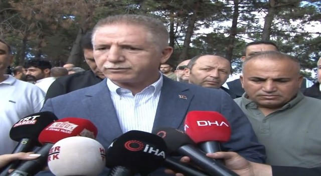 İstanbul Valisi Davut Gül: ”Yangının piknik yapan vatandaşlarımızdan dolayı çıktığını düşünmüyoruz”