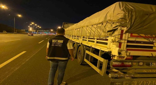 İstanbulda kaçak akaryakıt operasyonu: 243 ton kaçak akaryakıt ele geçirildi