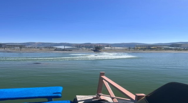‘Kablolu Wakeboart Cumhuriyet Kupası sahibini bulacak