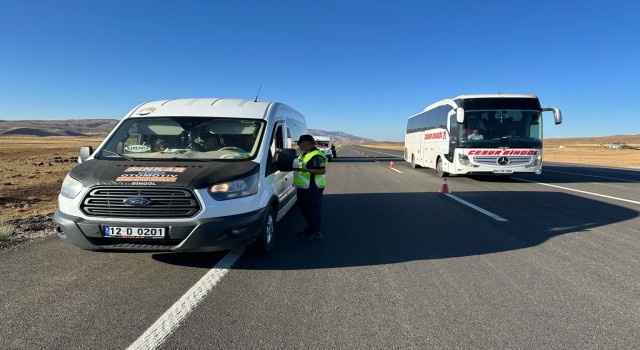 Karlıovada okul servisleri denetlendi