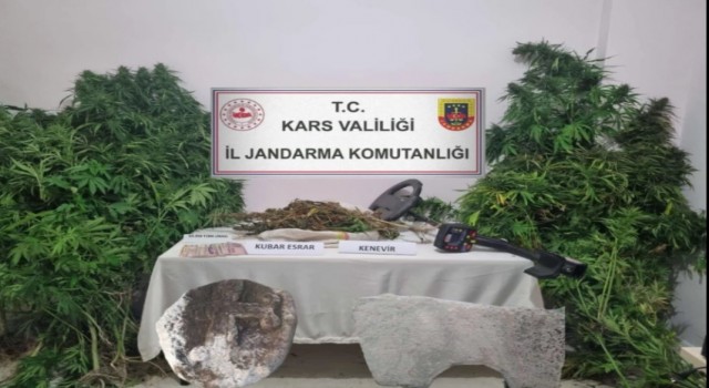 Kars jandarmasından zehir tacirlerine darbe