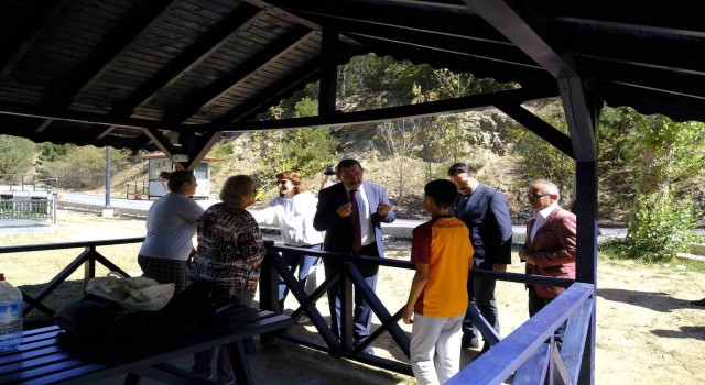 Kastamonu Belediyesinin yenilediği mesire alanına yoğun ilgi