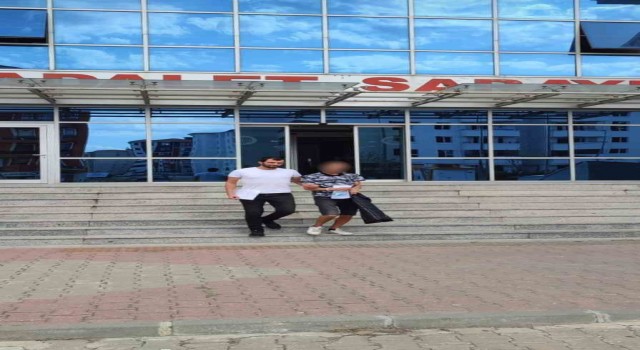 Keşanda evden 50 bin TLlik eşya çalan şüpheli yakalandı