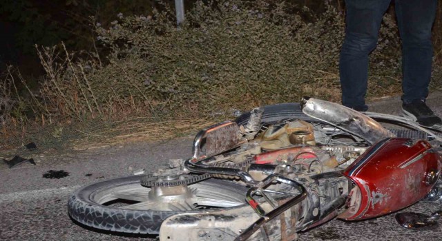 Konyada otomobil ile motosiklet çarpıştı: 1 yaralı