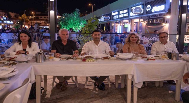 Kuşadasının kardeş şehirleri Altın Güvercin Beste Yarışması için hazır