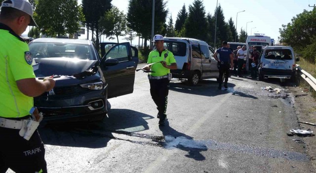 Kütahyada trafik kazası: 2 yaralı