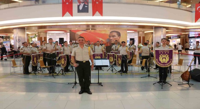 Malatya Park Avmde Gaziler Günü etkinliği