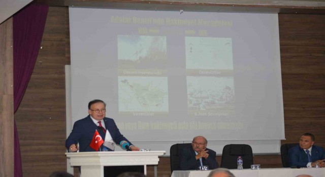 Mavi Vatan meşalesi Ayvalıkta yakıldı