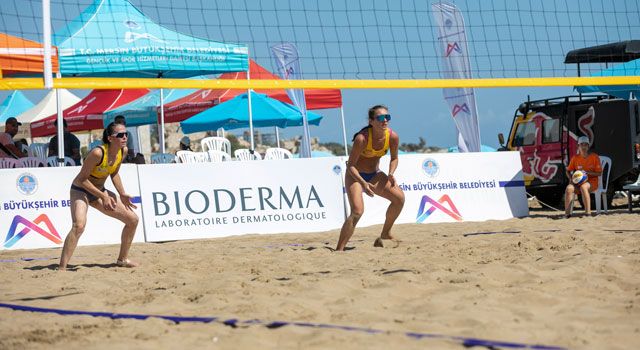 Mersin'de Pro Beach Tour Plaj Voleybolu Etabı Başladı