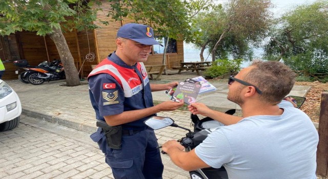 Milli Parkı ziyaret eden vatandaşlar bilgilendirildi