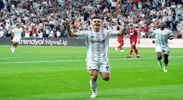 Milot Rashica, Beşiktaşta ilk golünü attı
