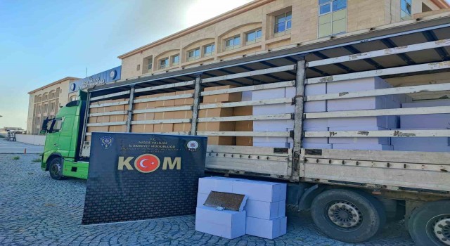 Niğdede 7 milyon 550 bin adet kaçak makaron ele geçirildi