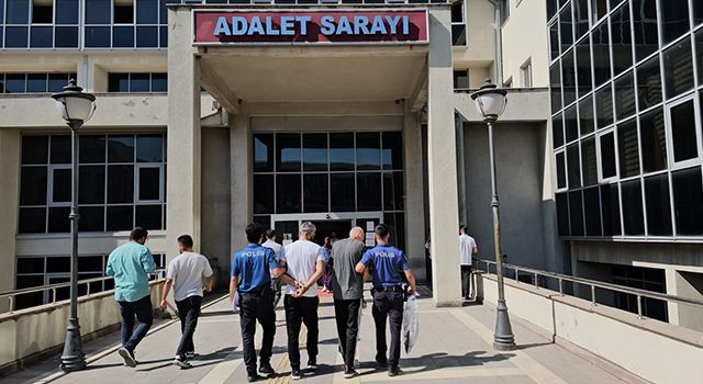 Osmaniye'de 2 şüpheli yakalandı