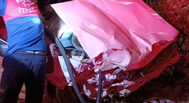 Osmaniye'de iki otomobil çarpıştı: 8 yaralı