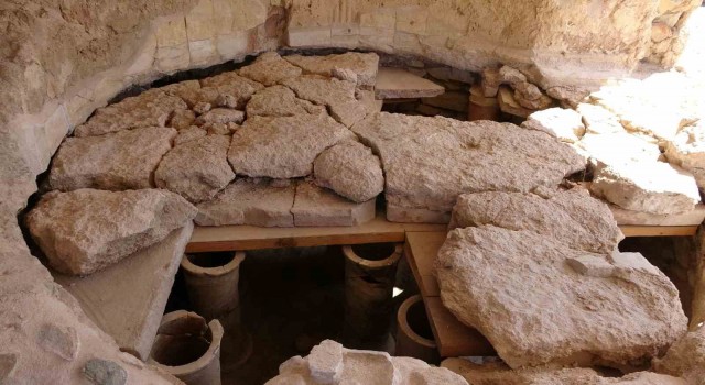 Parion Antik Kentinde 1950 yıllık Roma Hamamındaki terleme odası restore edildi