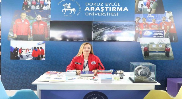 Rektör Hotar TEKNOFESTte: “Milli hedeflere gençlerimizin enerjisiyle ulaşacağız”