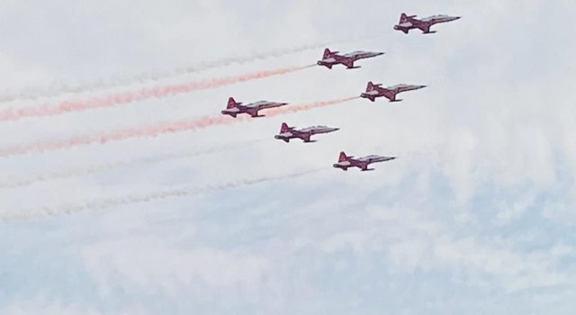 Rektör Karacoşkun, TEKNOFESTi ziyaret etti