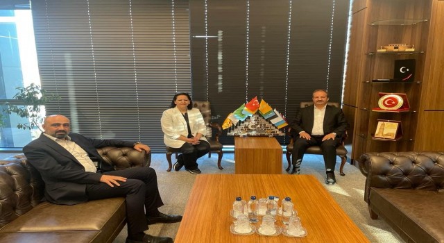 Sağlık Sen Manisa Şube Başkanı Tınazdan genel merkezde yoğun mesai