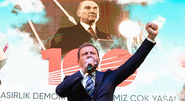 Seçer, “Gençler Partiye Katkı Vermeli”