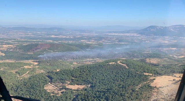 Somadaki orman yangınını söndürme çalışmaları devam ediyor