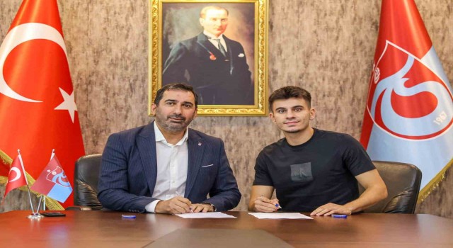 Trabzonspor, Süleyman Cebeci ile 4 yıllık sözleşme imzaladı