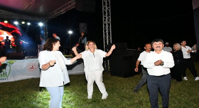 Tufanbeylide düzenlenen 2. Fasulye Festivali coşkuyla son buldu