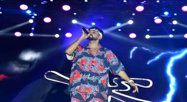 Ünlü şarkıcı Sefo, Aydına geliyor