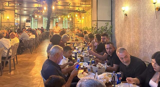 Yarbaşı Belediye Çalışanları Akşam Yemeğinde Bir Araya Geldi