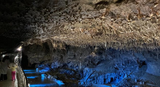 Zonguldakta 3.5 milyon yıllık Gökgöl Mağarasına ziyaretçi rekoru