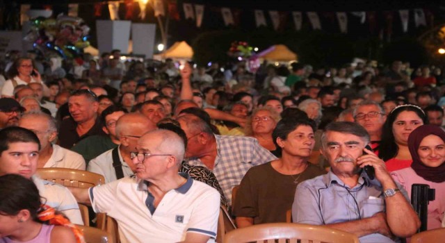 Zurna üstatları Fethiyede buluştu
