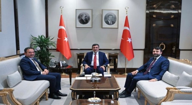 AK Partili vekiller bakanlarla görüştü