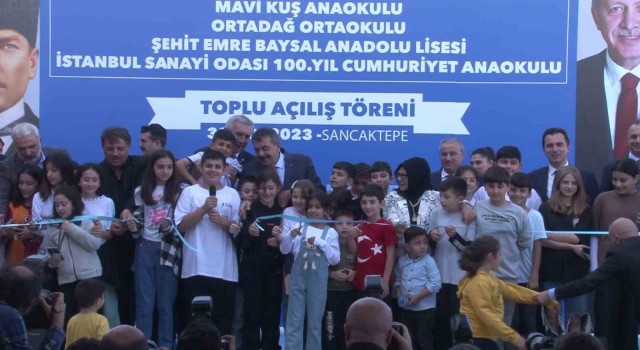 Bakan Tekin: Çocuklarınızın başarısı için eğitim öğretim sürecini biraz daha yakından takip edin