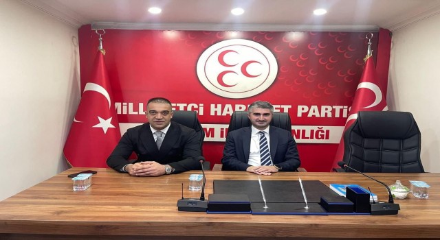 Bakan Yardımcısı Tarıkdaroğlundan MHPye ziyaret