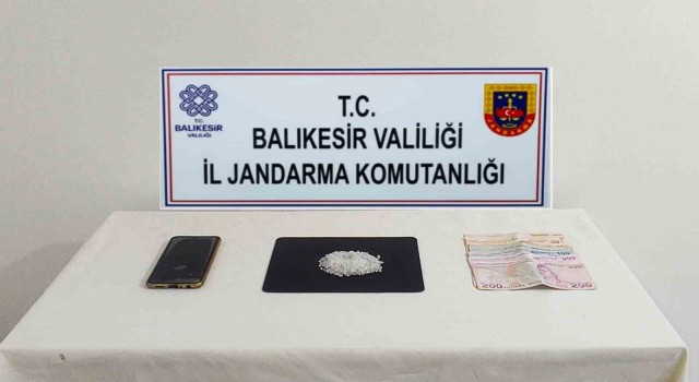Balıkesirde jandarma göz açtırmıyor