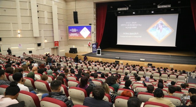 Başkan Büyükkılıç, genç iletişimciler ile bir araya geldi