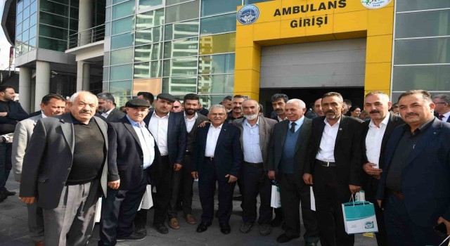 Başkan Büyükkılıçtan muhtarlara: “Canlarımız, sesimiz, temsilcilerimizsiniz”