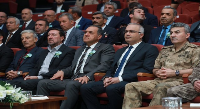 Bingölde “Peygamberimiz, İman ve İstikamet” konulu konferans düzenlendi