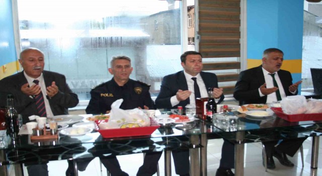 Bulanıkta Muhtarlar Günü kutlandı