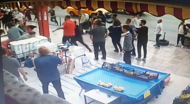 Cani koca boşamak isteyen eşini 16 kez bıçaklamış