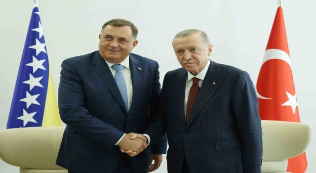 Cumhurbaşkanı Erdoğan, Bosna-Hersek Devlet Başkanlığı Konseyi Sırp Üyesi ve Bosna Hersek Sırp Kesimi Başkanı Dodik ile görüştü