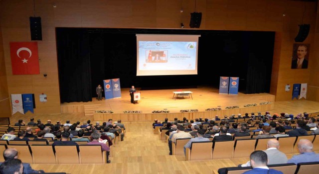 Denizlide Peygamberimiz, İman ve İstikamet konferansı gerçekleştirildi