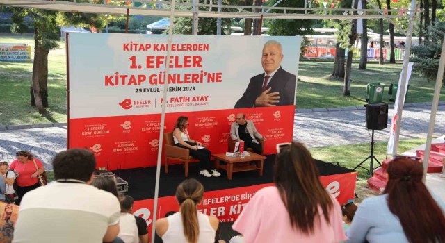 Efeler Belediyesi Kitap Fuarı sürüyor