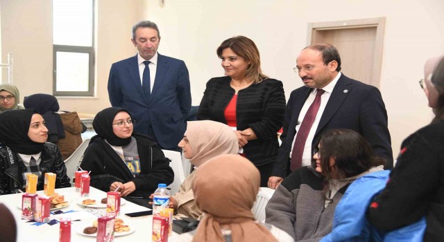 ETÜde oryantasyon programları başladı