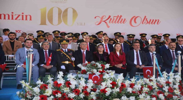 Gaziantepte Cumhuriyetin 100. Yılı coşkuyla kutlandı