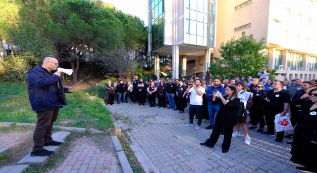 İTÜ GVO öğretmenleri düşük maaşlarına tepki olarak kalem bıraktı